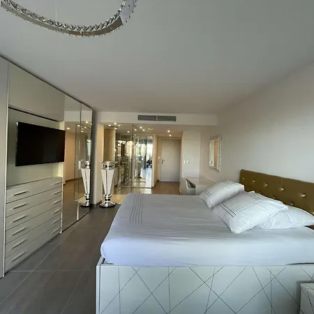 Nautilia 101 By Agn - Luxe Avec Jacuzzi - 2 Personnes شقة آجد