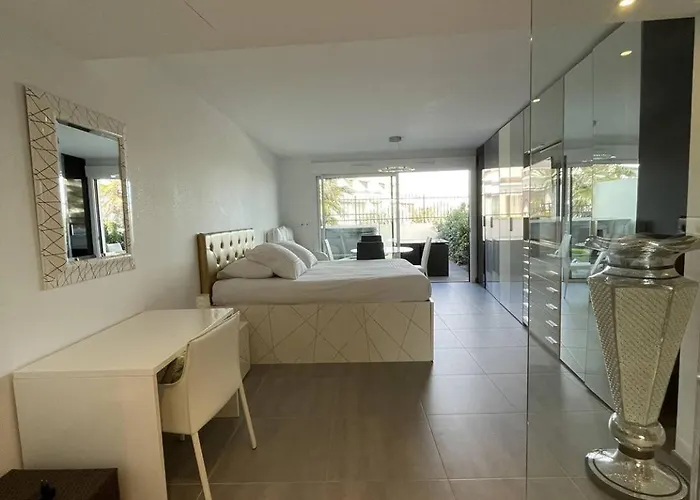 Nautilia 101 - Luxe Avec Jacuzzi - 2 Personnes Agde